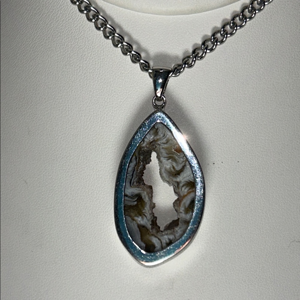 Artisan Made Sterling Silver Modern Design Geode Slice Pendant Necklace